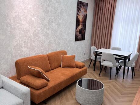 2-room apartment for rent, 65 m², Nəriman Nərimanov: 1 300 ₼/mo 3