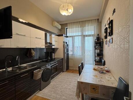 4 otaqlı mənzil, 150 m², İnşaatçılar: 387 000 ₼ 5