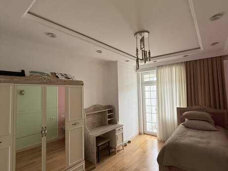 6-room apartment, 166 m², Neftçilər: 550 000 ₼ 5