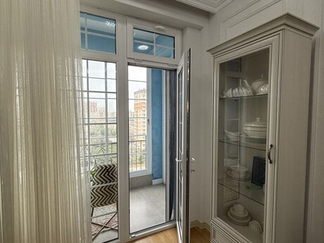 6-room apartment, 166 m², Neftçilər: 550 000 ₼ 3