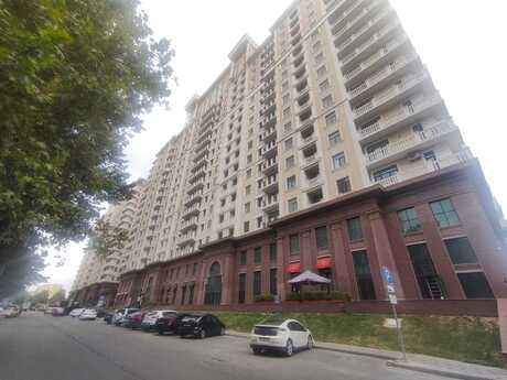 Elan №6503865 - Bakı, Elmlər Akademiyası m., 2 otaqlı, 68 m², 15/17 mərtəbə