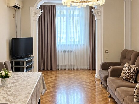 Объявление №6503946 - Баку, м. Кара Караев, 2-комн., 60 м², 3/5 этаж