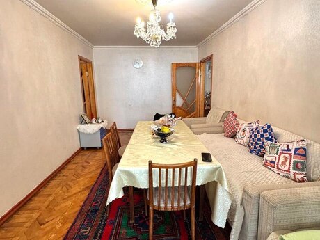Nəriman Nərimanovda 2 otaqlı köhnə tikili mənzil satılır, 45 m², 175 000 AZN, şəkil 2 / 12