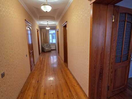 Сдаётся 6-комнатный дом, Binəqədi, 220 м², 1 800 AZN/мес, фото 5 / 12