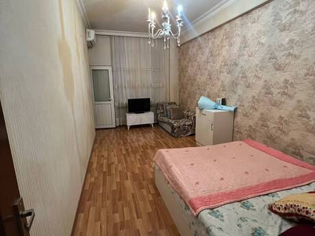 Объявление №6503985 - Баку, м. 20 января, 2-комн., 70 м², 11/16 этаж