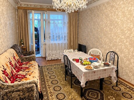 Объявление №6504006 - Баку, м. Халглар Достлугу, 3-комн., 80 м², 3/5 этаж
