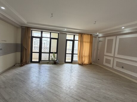 3 otaqlı mənzil, 116 m², Qara Qarayev: 315 000 ₼ 2