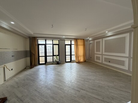 Объявление №6504067 - Баку, м. Кара Караев, 3-комн., 116 м², 12/13 этаж