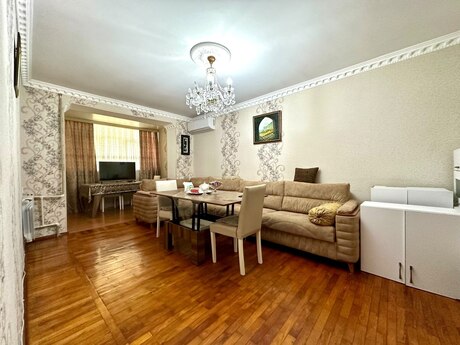 4 Qara Qarayev