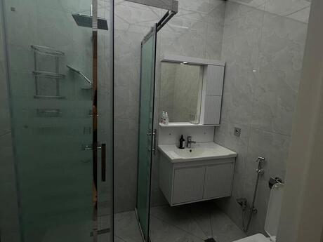 Аренда: 5-комнатная квартира, 245 м², Nəsimi: 2 200 ₼/мес 5