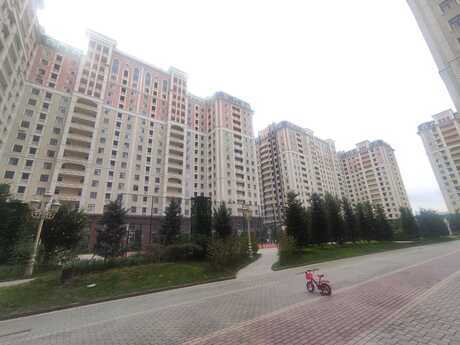 Elan №6504119 - Bakı, Elmlər Akademiyası m., 2 otaqlı, 68 m², 8/17 mərtəbə