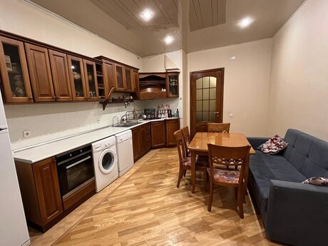 4-комнатная квартира, 158 м², Elmlər Akademiyası: 474 000 ₼ 5
