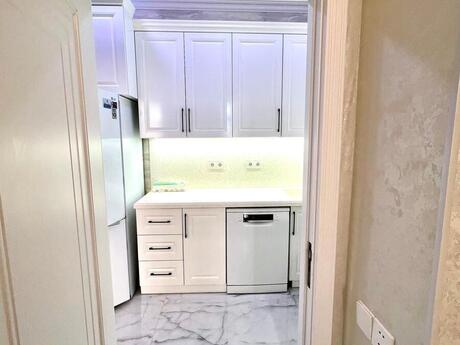 3-room apartment, 70 m², Həzi Aslanov: 173 000 ₼ 5