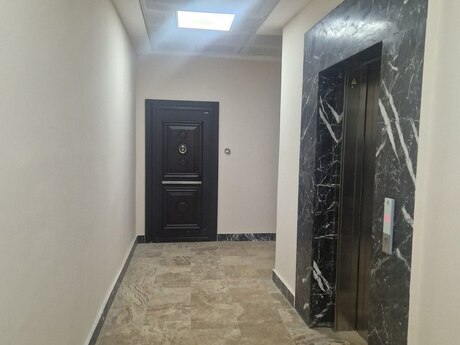 3-комнатная квартира, 140 м², Ağ şəhər: 540 000 ₼ 2