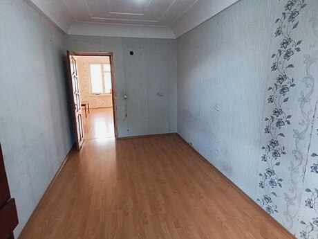 Объявление №6504456 - Баку, м. Иншаатчылар, 3-комн., 60 м², 2/5 этаж