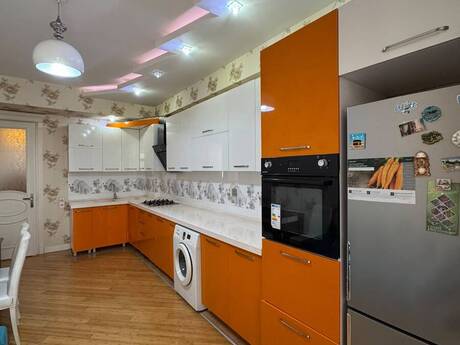 Аренда: 2-комнатная квартира, 115 м², Elmlər Akademiyası: 1 100 ₼/мес 4
