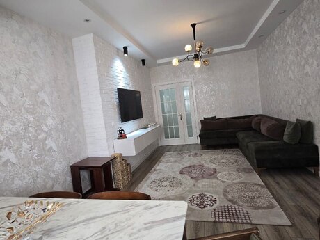 4-room apartment, 120 m², Həzi Aslanov: 324 000 ₼ 2