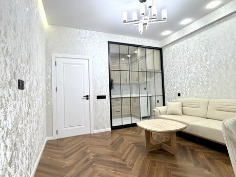 2 otaqlı mənzil, 70 m², Qara Qarayev: 218 000 ₼ 2