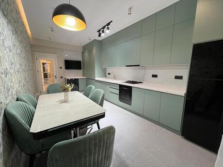Elan №6504592 - Bakı, Nəriman Nərimanov m., 3 otaqlı, 135 m², 4/20 mərtəbə