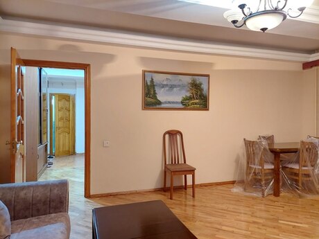 2-комнатная квартира, 85 м², Elmlər Akademiyası: 255 000 ₼ 5