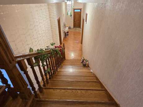 Nəsimidə 8 otaqlı həyət evi kirayə verilir, 230 m², 1 799 AZN/ay, şəkil 2 / 12