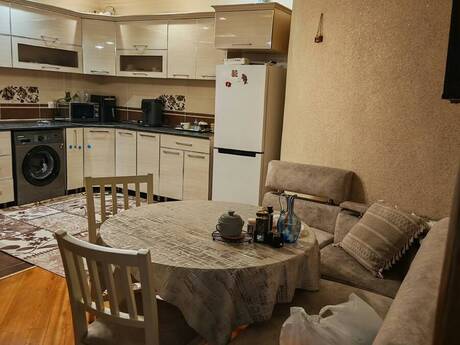2-room apartment, 80,3 m², Bakıxanov: 165 000 ₼ 4