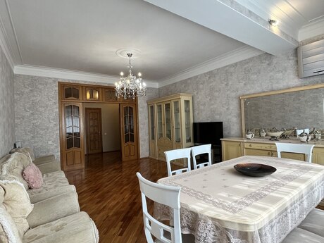 3-room apartment, 134 m², Elmlər Akademiyası: 425 000 ₼ 5
