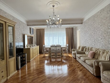 3-room apartment, 134 m², Elmlər Akademiyası: 425 000 ₼ 3