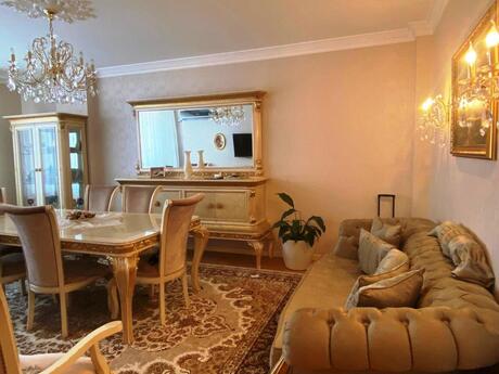 Elan №6504762 - Bakı, Şah İsmayıl Xətai m., 2 otaqlı, 82 m², 14/16 mərtəbə