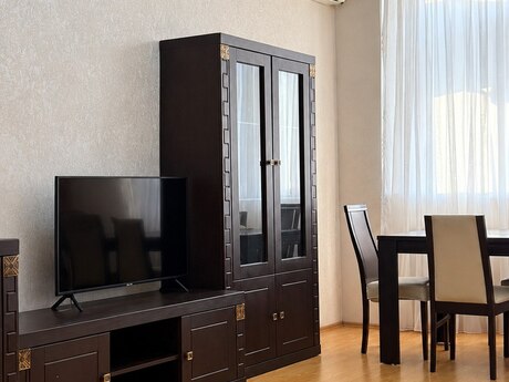 Kirayə 2 otaqlı mənzil, 100 m², Nərimanov: 800 ₼/ay 3