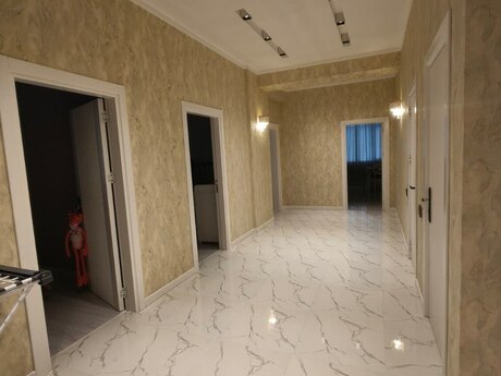 Elan №6504828 - Bakı, Bakıxanov q., 3 otaqlı, 125 m², 5/14 mərtəbə