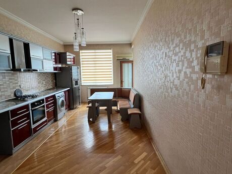 Kirayə 3 otaqlı mənzil, 150 m², 8 Noyabr: 1 050 ₼/ay 5