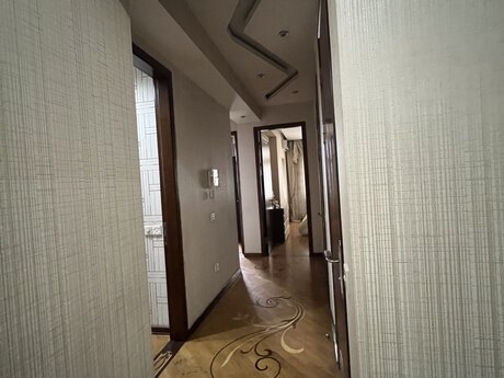 4 otaqlı mənzil, 128 m², 20 Yanvar: 330 000 ₼ 4