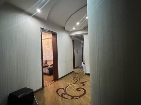 4 otaqlı mənzil, 128 m², 20 Yanvar: 330 000 ₼ 3