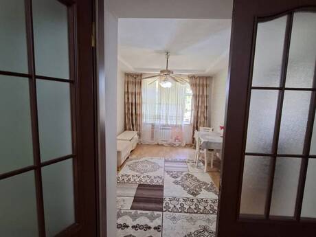 Elan №6504916 - Bakı, Elmlər Akademiyası m., 3 otaqlı, 70 m², 1/9 mərtəbə
