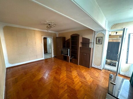 Elan №6504939 - Bakı, Gənclik m., 2 otaqlı, 50 m², 8/10 mərtəbə