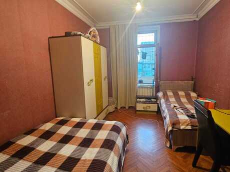 3 otaqlı mənzil, 85 m², Elmlər Akademiyası: 240 000 ₼ 3