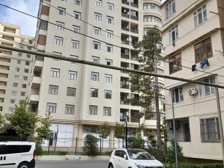 2-room apartment, 40 m², Bakıxanov: 105 000 ₼ 2