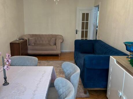 Kirayə 3 otaqlı mənzil, 80 m², Bakıxanov: 800 ₼/ay 3