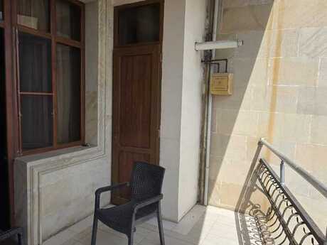 2-комнатная квартира, 118 м², İçəri Şəhər: 450 000 ₼ 5