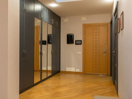 Kirayə 5 otaqlı mənzil, 228 m², Roseville Residence: 5 000 ₼/ay 4