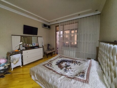 Продаётся 3-комнатная квартира в новостройке, İnşaatçılar, 130 м², 252 000 AZN, фото 5 / 12