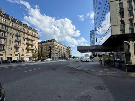 Elan №6505206 - Bakı, Şah İsmayıl Xətai m., 250 m²