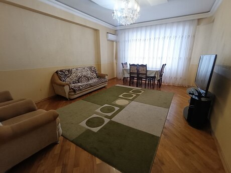 3 İnşaatçılar