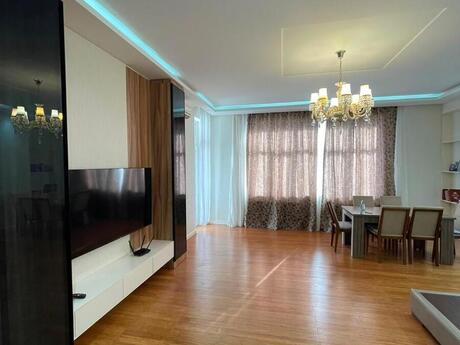 Kirayə 3 otaqlı mənzil, 165 m², Nizami: 2 000 ₼/ay 5