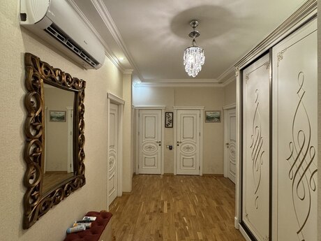 3 otaqlı mənzil, 110 m², Qara Qarayev: 270 000 ₼ 2