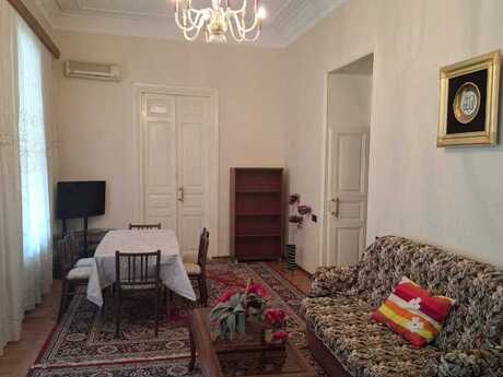 Sahildə 3 otaqlı köhnə tikili mənzil kirayə verilir, 116 m², 1 200 AZN/ay, şəkil 4 / 12