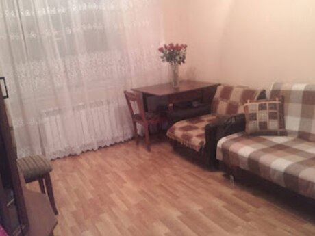 2-room apartment for rent, 40 m², Nəriman Nərimanov: 550 ₼/mo 2