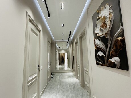 3-room new-build apartment for sale in 28 May, 113 m², 475 000 AZN, photo 2 / 12