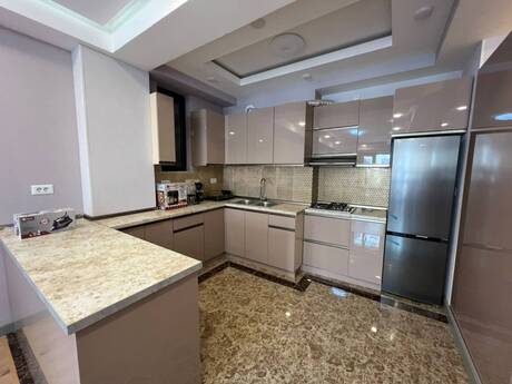 Аренда: 2-комнатная квартира, 82 м², Şah İsmayıl Xətai: 1 200 ₼/мес 2
